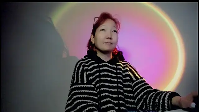 himeros goddess online show from 10-16-25, 11:44