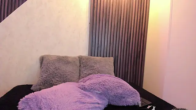 laurin clauz  online show from 02-11-25, 06:44