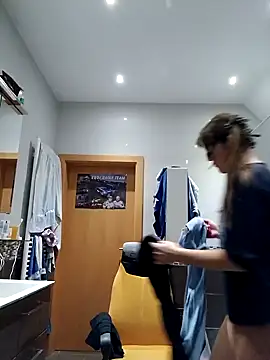 Hexe12346 online show from 12-20-24, 06:35