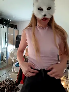 Snapshot of Hexe12346 chatting on 03-14-26, 05:57 Hexe12346 online show from 03-14-26, 05:57