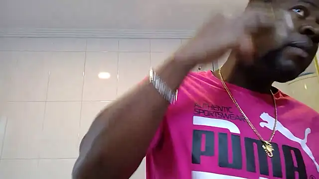 Snapshot of pumapatri chatting on 03-05-26, 01:18 pumapatri online show from 03-05-26, 01:18