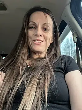 DavinaRay online show from 02-06-25, 10:21