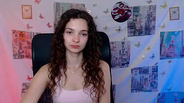  SusieSu  online show from 05-06-26, 12:10