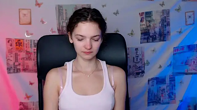  SusieSu  online show from 06-02-26, 06:37