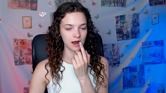  SusieSu  online show from 06-08-26, 06:08
