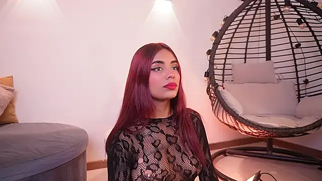 Snapshot of Tiffany_sander chatting on 10-17-25, 03:42 Tiffany sander online show from 10-17-25, 03:42