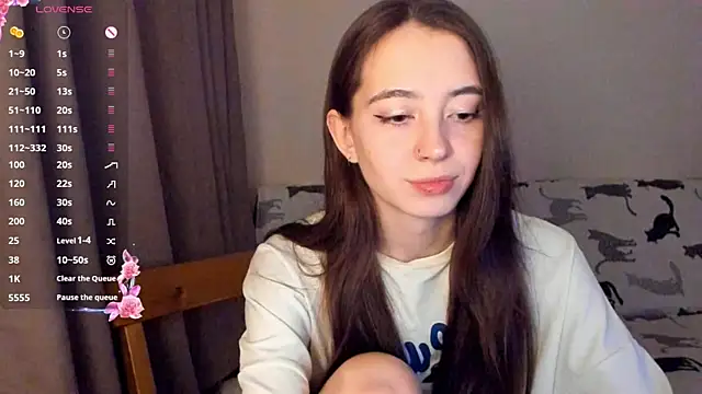 EvaBradley online show from 12-18-25, 07:20