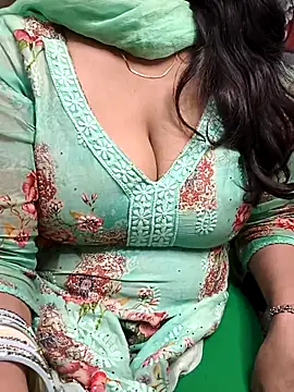 Anamika Kapoor online show from 09-29-25, 01:22