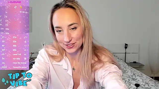 Snapshot of lady_Nati chatting on 01-07-25, 02:51 lady Nati online show from 01-07-25, 02:51