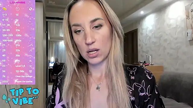 Snapshot of lady_Nati chatting on 01-29-25, 02:32 lady Nati online show from 01-29-25, 02:32