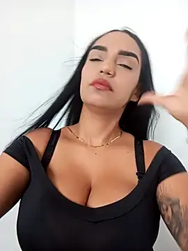 Sara-77 online show from 10-24-25, 02:57