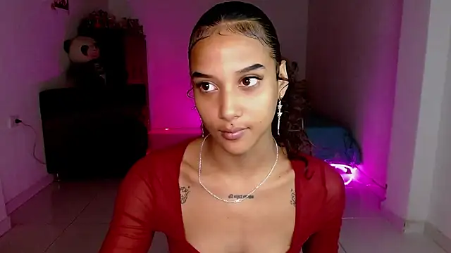 Snapshot of Chelsea__2 chatting on 02-05-26, 02:33 Chelsea 2 online show from 02-05-26, 02:33