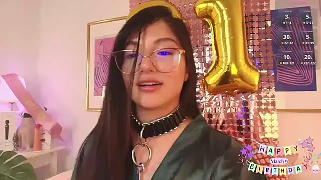 Eva depp online show from 03-10-25, 04:35