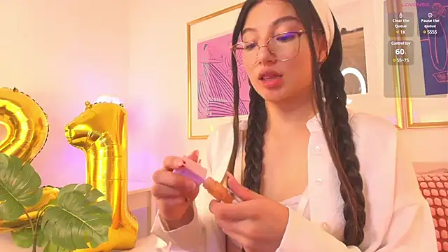 Eva depp online show from 03-13-25, 10:57