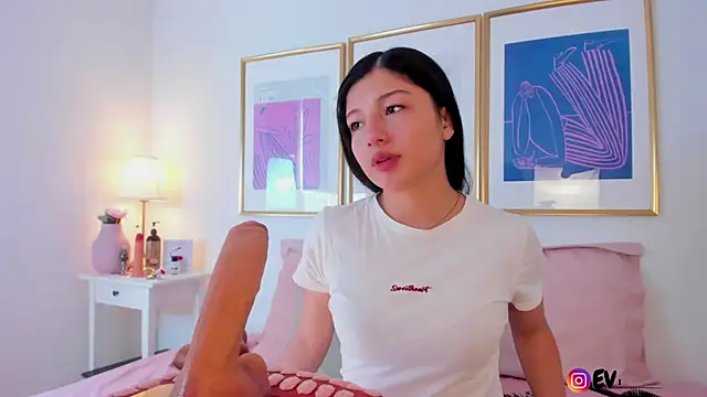 Eva depp online show from 09-24-25, 01:03