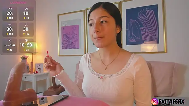 Eva depp online show from 09-25-25, 11:25