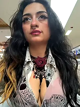 Lila Desiree online show from 02-21-25, 05:31