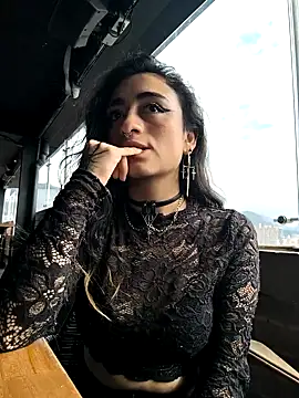 Lila Desiree online show from 09-15-25, 08:20