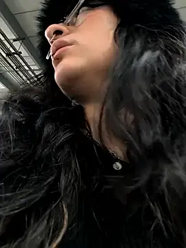 Lila Desiree online show from 10-07-25, 05:21