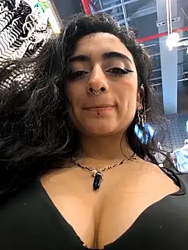 Lila Desiree online show from 10-18-25, 03:35