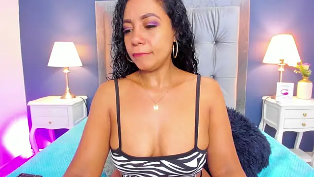 Snapshot of Kamila-Kane chatting on 02-12-25, 07:45 Kamila-Kane online show from 02-12-25, 07:45