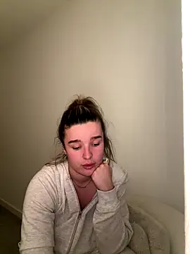 maisiesmithx online show from 01-08-26, 12:24