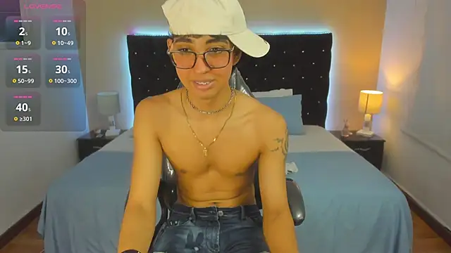 Dark hairy  online show from 01-07-25, 02:53