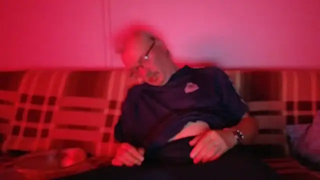 loverboyxxx69 online show from 10-03-25, 11:35