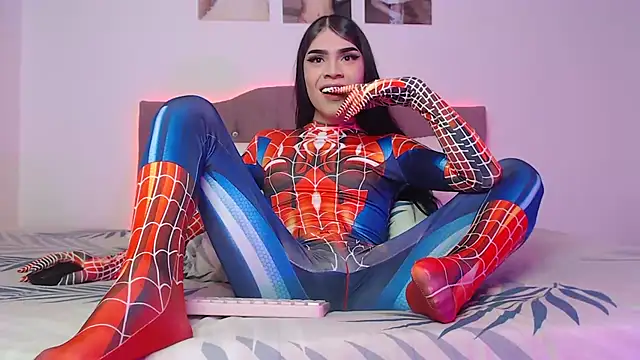 Snapshot of cuttebabe_ chatting on 10-11-25, 09:13 cuttebabe online show from 10-11-25, 09:13