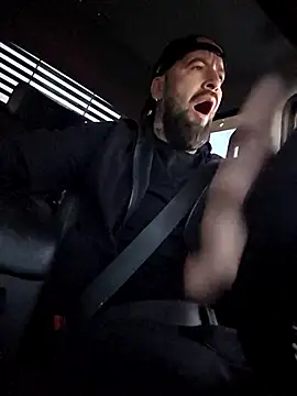 Beardedtattood online show from 10-21-25, 11:44