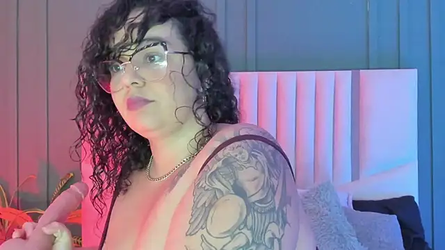 Reginavegaa online show from 02-28-25, 09:15