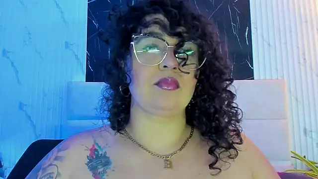 Reginavegaa online show from 09-10-25, 11:43