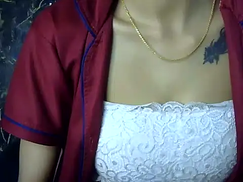 Snapshot of MAAYRA_09 chatting on 02-08-25, 08:53 MAAYRA 09 online show from 02-08-25, 08:53