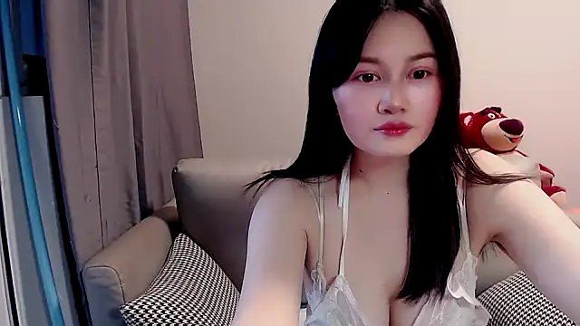 Little-sweet online show from 02-19-25, 04:44