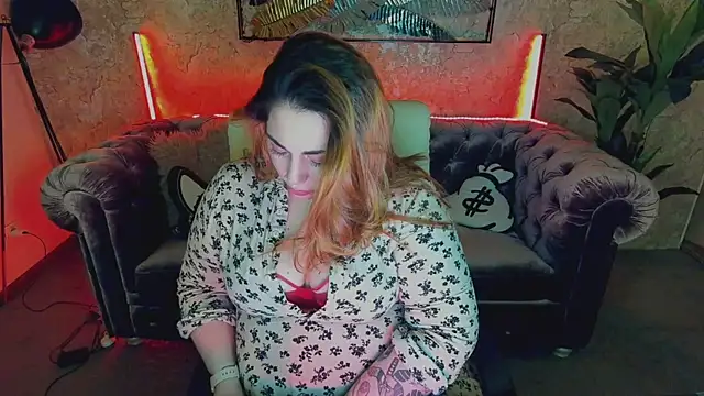 Kittywakee online show from 03-16-25, 03:36