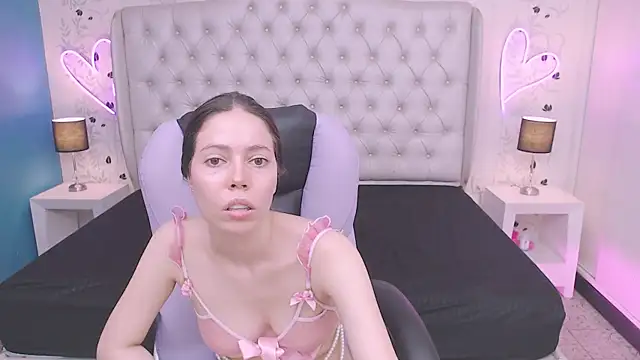 Snapshot of gabymendex chatting on 01-09-25, 04:28 gabymendex online show from 01-09-25, 04:28