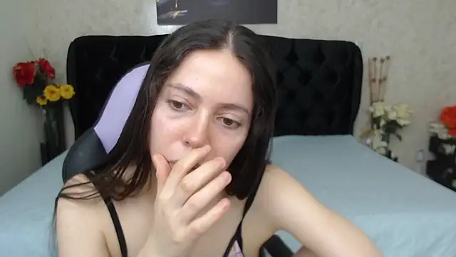 Snapshot of gabymendex chatting on 10-03-25, 05:32 gabymendex online show from 10-03-25, 05:32