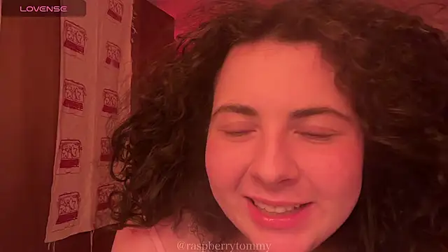 RaspberryTommyFTM online show from 12-18-25, 04:29