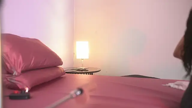 lupeebony online show from 03-21-26, 07:39