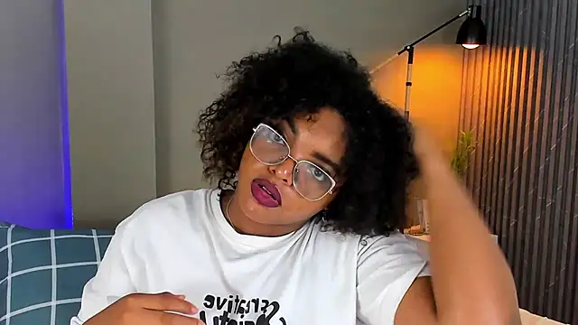 conielaurenth online show from 01-06-25, 11:52