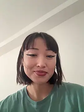 Snapshot of MiaRie chatting on 02-23-26, 05:05 MiaRie online show from 02-23-26, 05:05