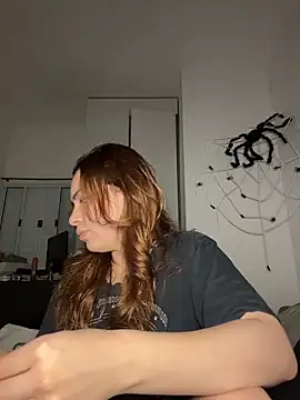 Snapshot of AgnesCampp chatting on 11-16-25, 01:44 AgnesCampp online show from 11-16-25, 01:44