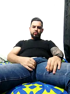 Ethan Castellano online show from 12-16-24, 05:49