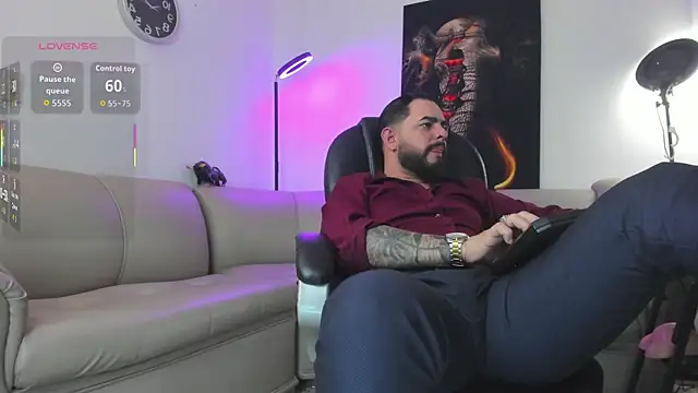 Ethan Castellano online show from 12-21-25, 08:05