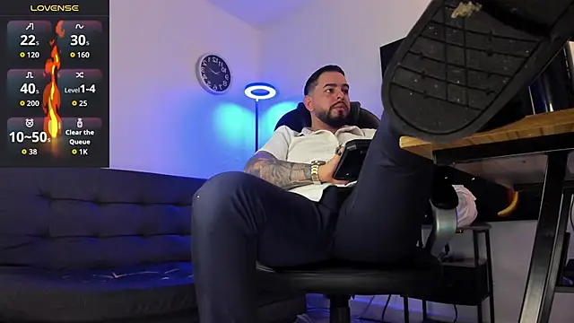 Ethan Castellano online show from 03-28-26, 08:52