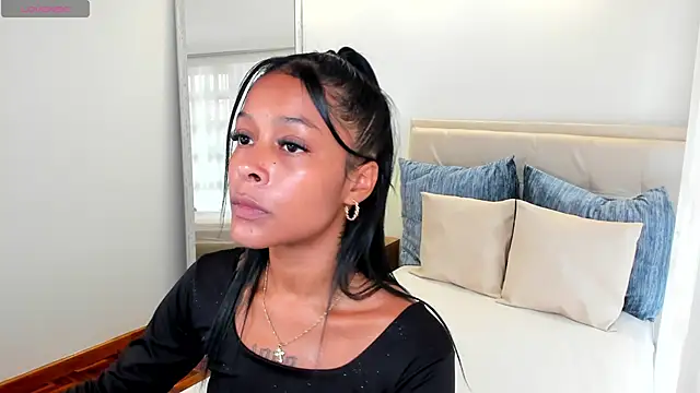 natali henao online show from 09-26-25, 04:55