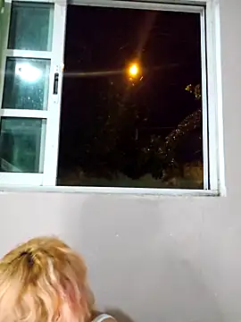 sadnessgyall online show from 09-27-25, 06:18