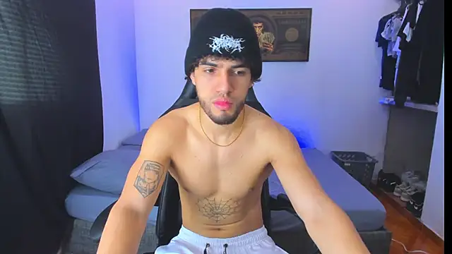 daddy jhons online show from 11-16-25, 06:13