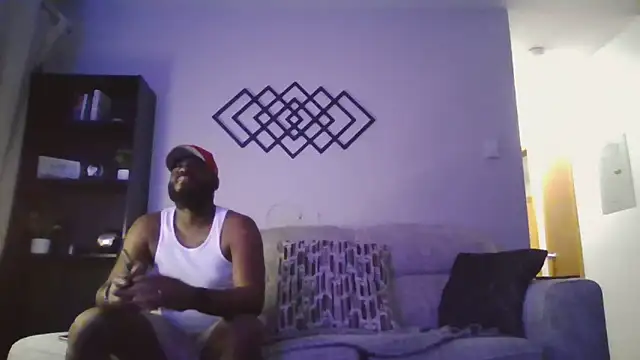 Snapshot of _CumSeeV_ chatting on 12-31-24, 06:59  CumSeeV  online show from 12-31-24, 06:59