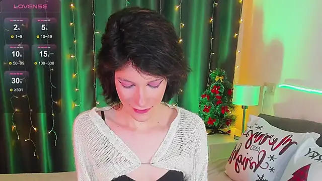 Snapshot of Kolette_Gray chatting on 12-05-24, 04:01 Kolette Gray online show from 12-05-24, 04:01